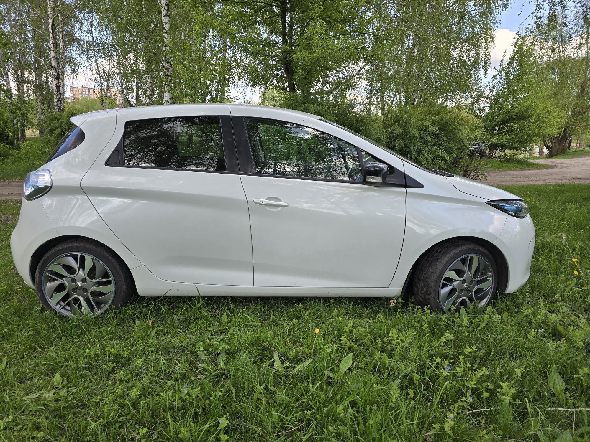 Рено зое  Renault zoe 40 батарея, Чистий 2016 рік, до 300 км