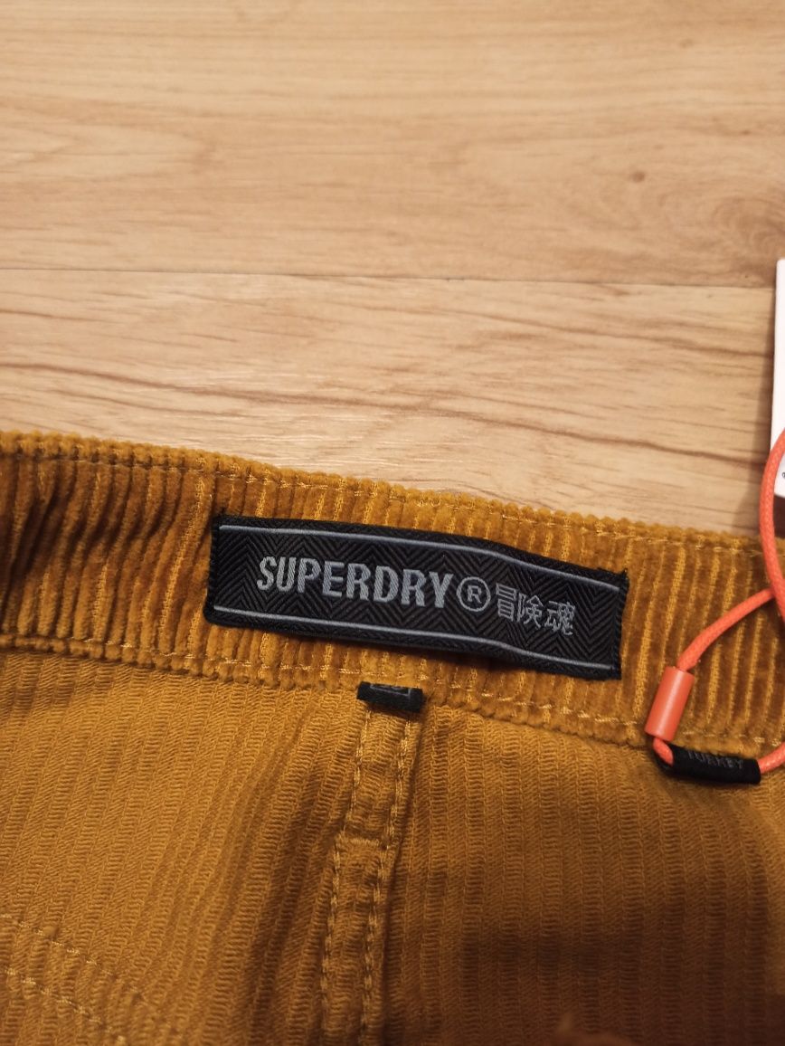 Spódnica Superdry W30 nowa