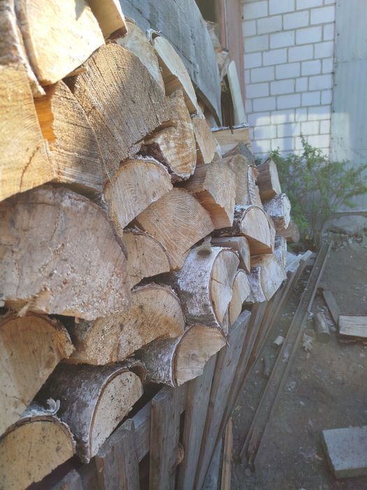 Drewno opałowe sezonowane