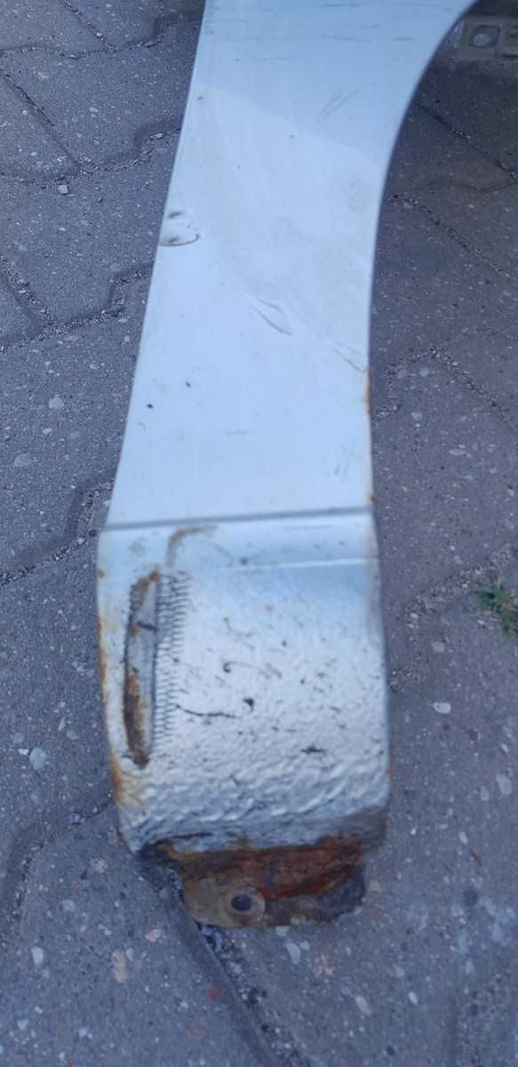 Błotnik przedni przód prawy Seat Leon Toledo 99-05 LS7N srebrny