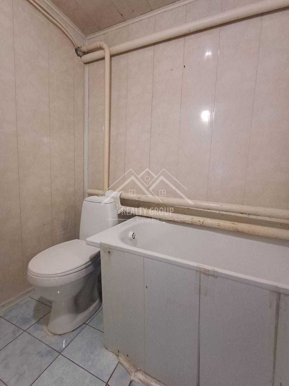 Продаж будинку вул. Донецька на Розвилці велика літня кухня, 16 соток.