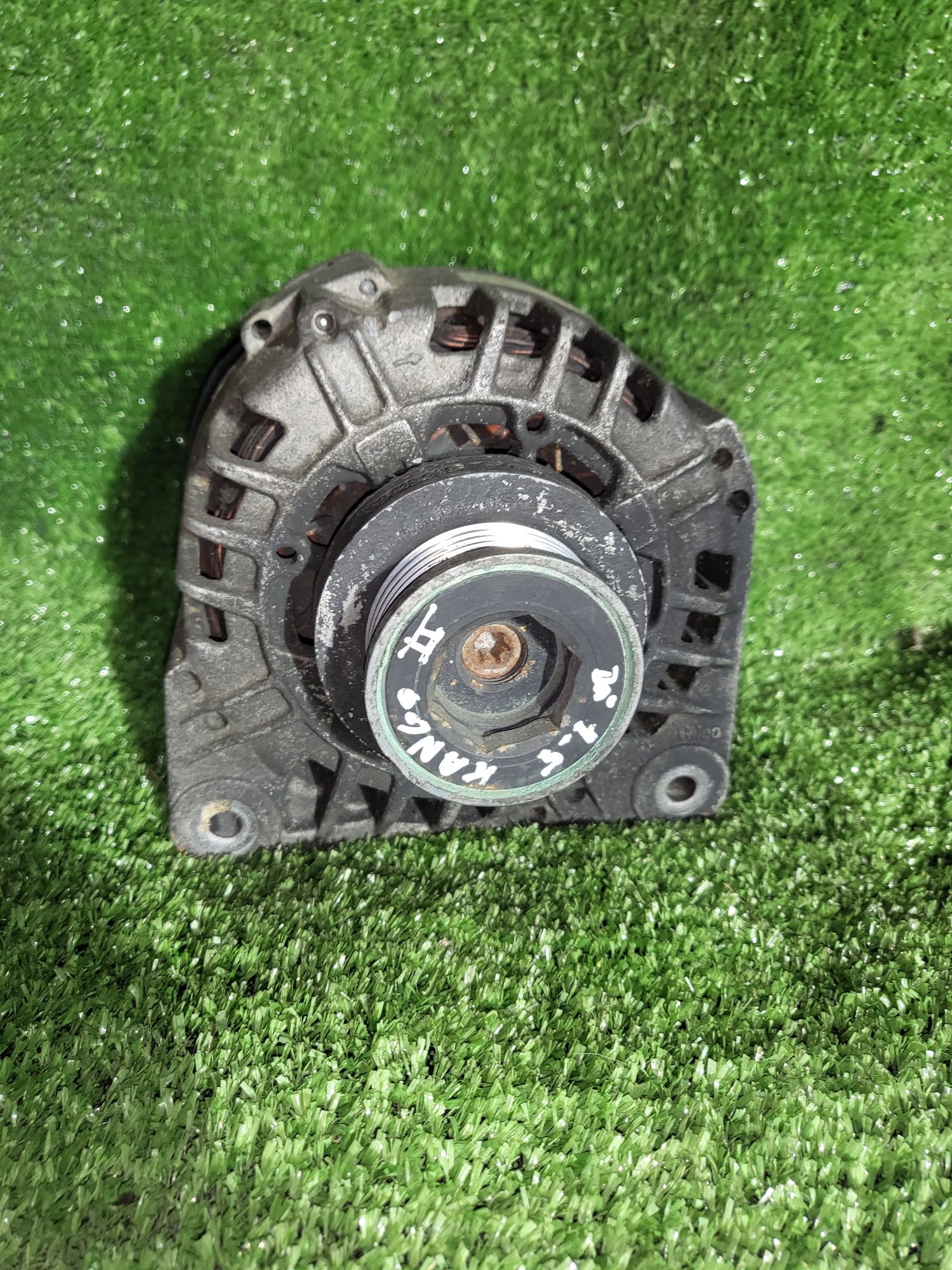 Alternador Renault Kangoo 1.5 DCI
