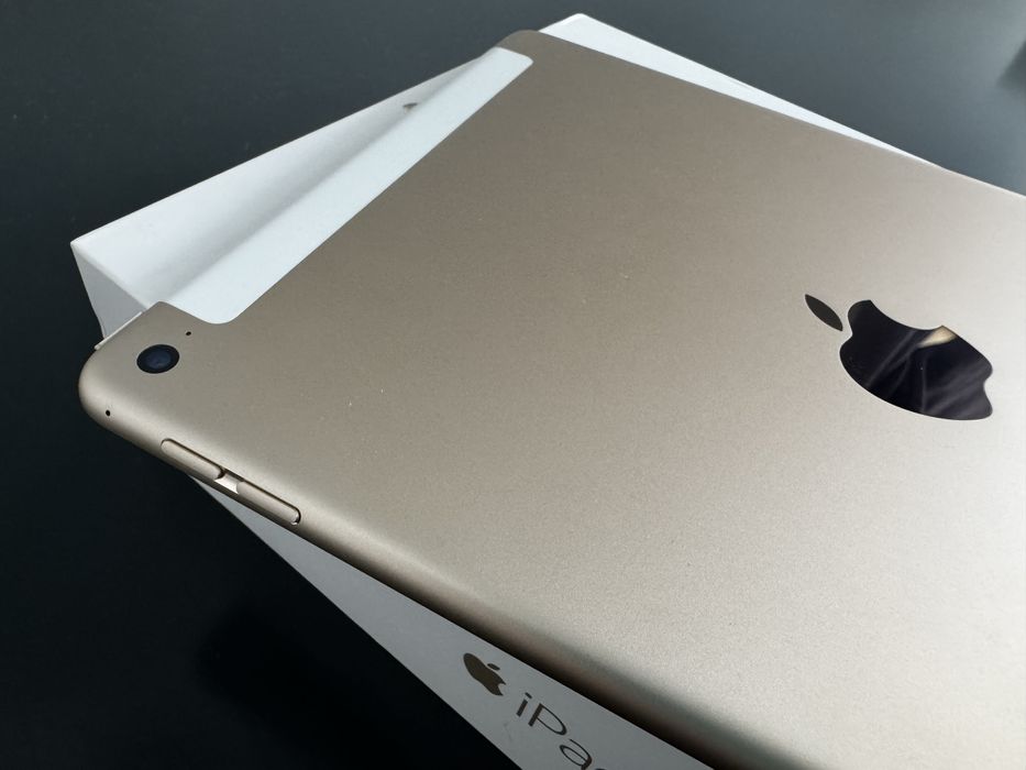 iPad Air 2 128 GB + 4 GB, золотий — в чудовому стані!