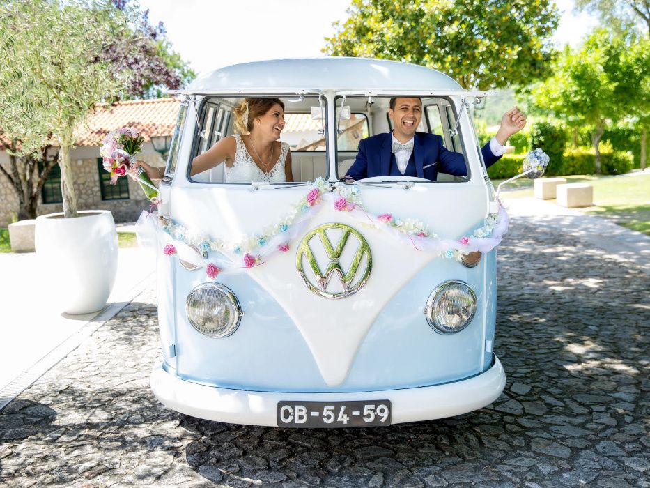 Aluguer de carro clássico - VW "Pão de Forma" transporte em casamento