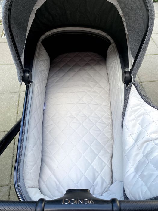 Wózek Venicci Tinum Upline 2w1