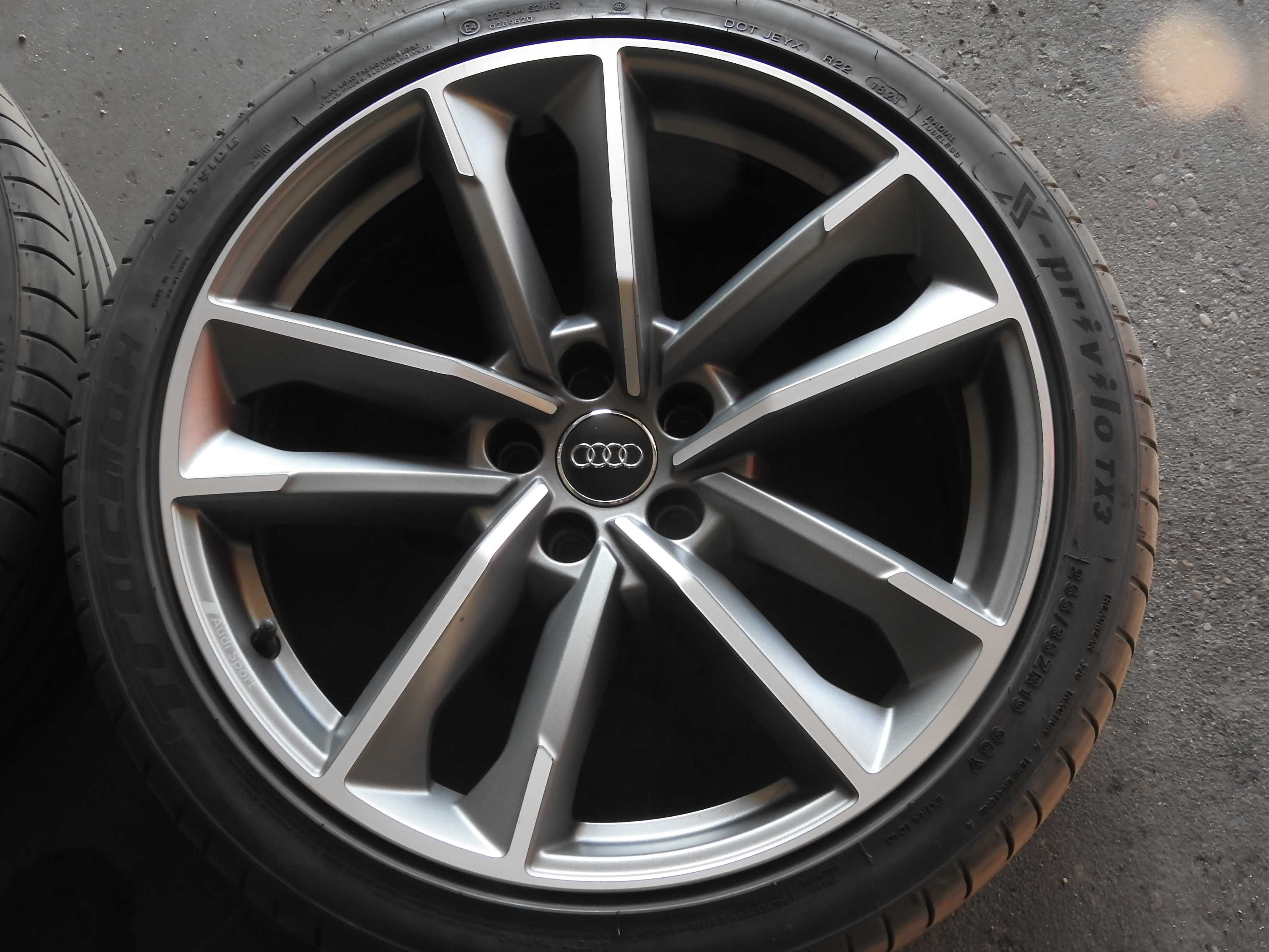 4xAlufelgi AUDI SPORT 19'' 5x112 8,5J ET32 8W0 Stan BDB