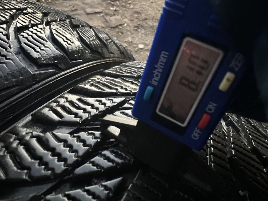 Nokian шини зима 205/55 R17 , резина склад база