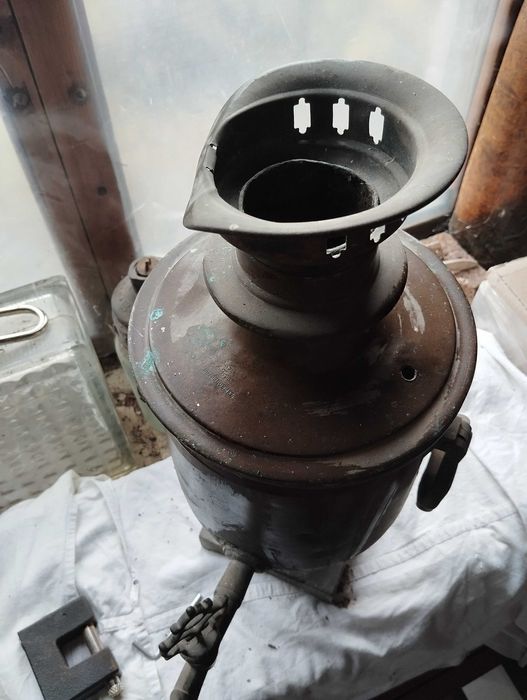 Продам латуний самовар, на дровах