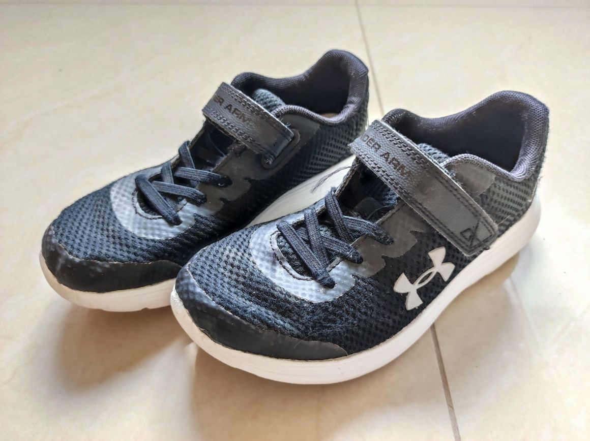 Buty Under Armour roz 33