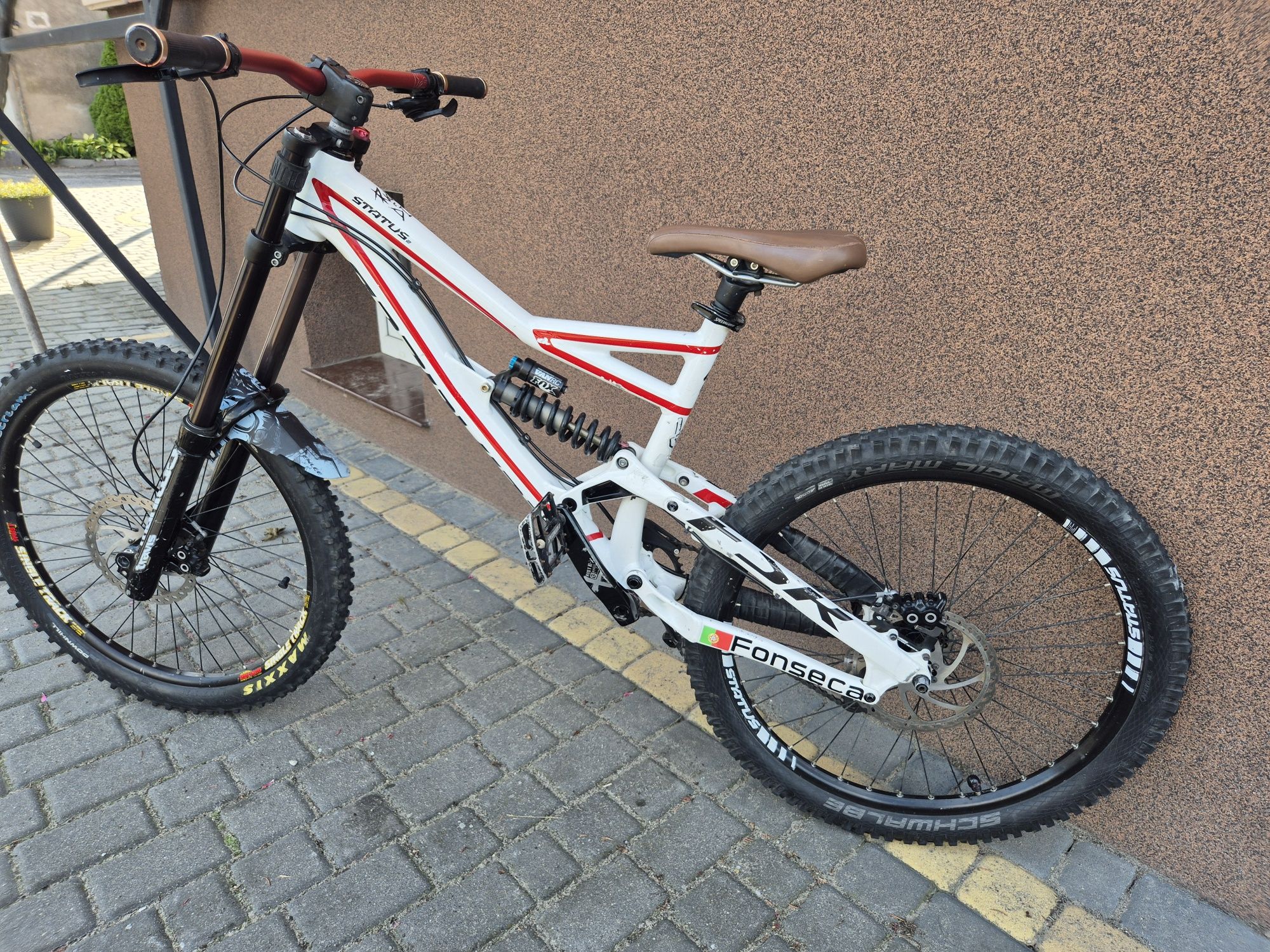 Specialized Status 2, L 26" (downhill, freeride, dh, fr)