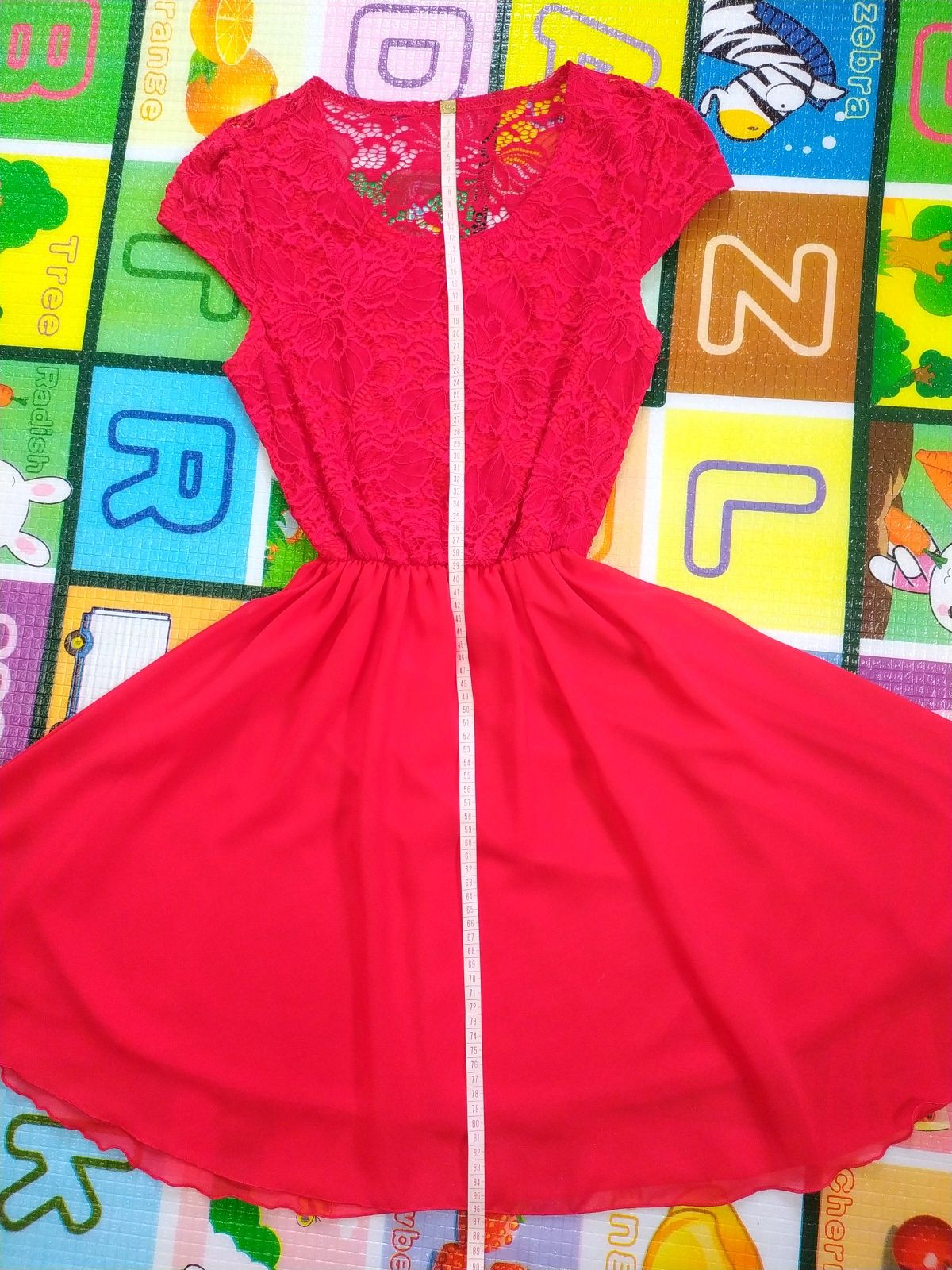 Яскрава червона сукня 46 р