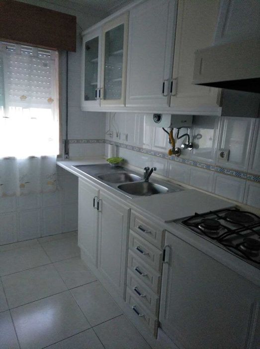 T1 em Rio de Mouro – Excelente localização e pronto a habitar