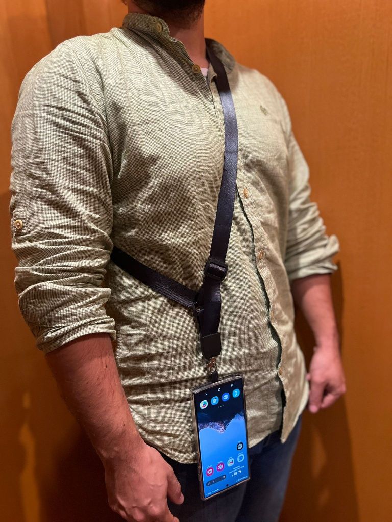 Suporte peito neck strap smartphone