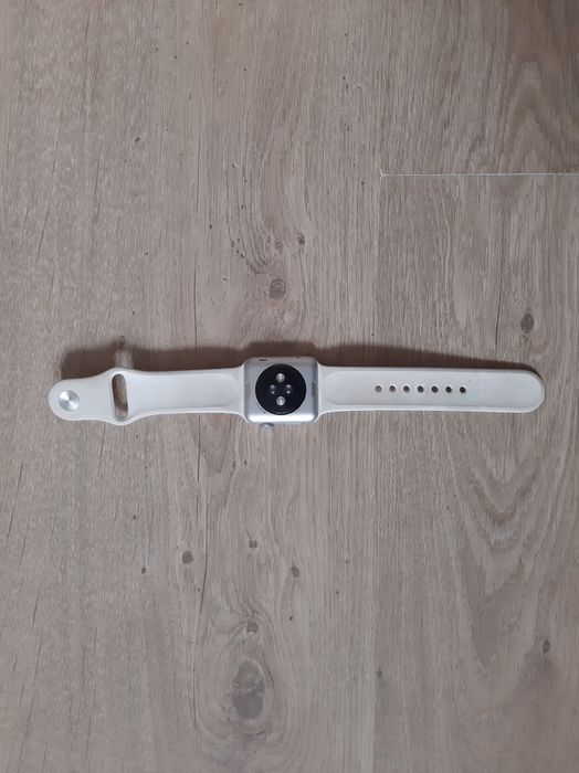 Apple watch 3 38 mm в неизвестном состоянии
