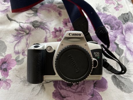 Vendo Canon 500N + mala