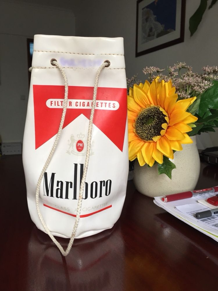 Bolsa Vintage Marlboro