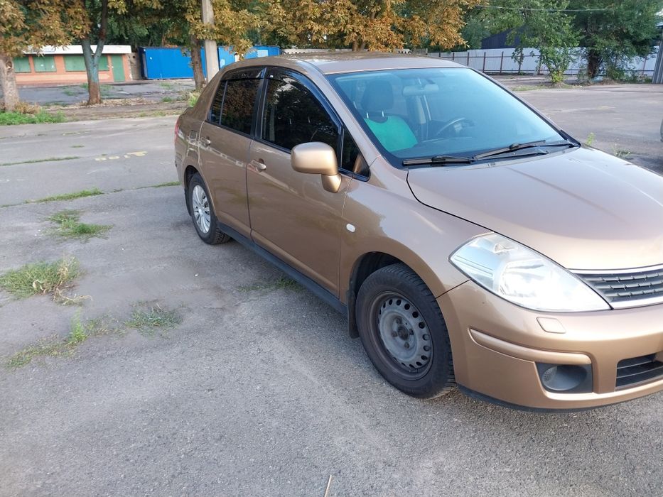 Nissan Tiida без дтп