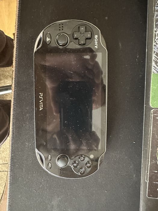 PSVita przerobiona+kartavita16gb+sd2vita128gb mm