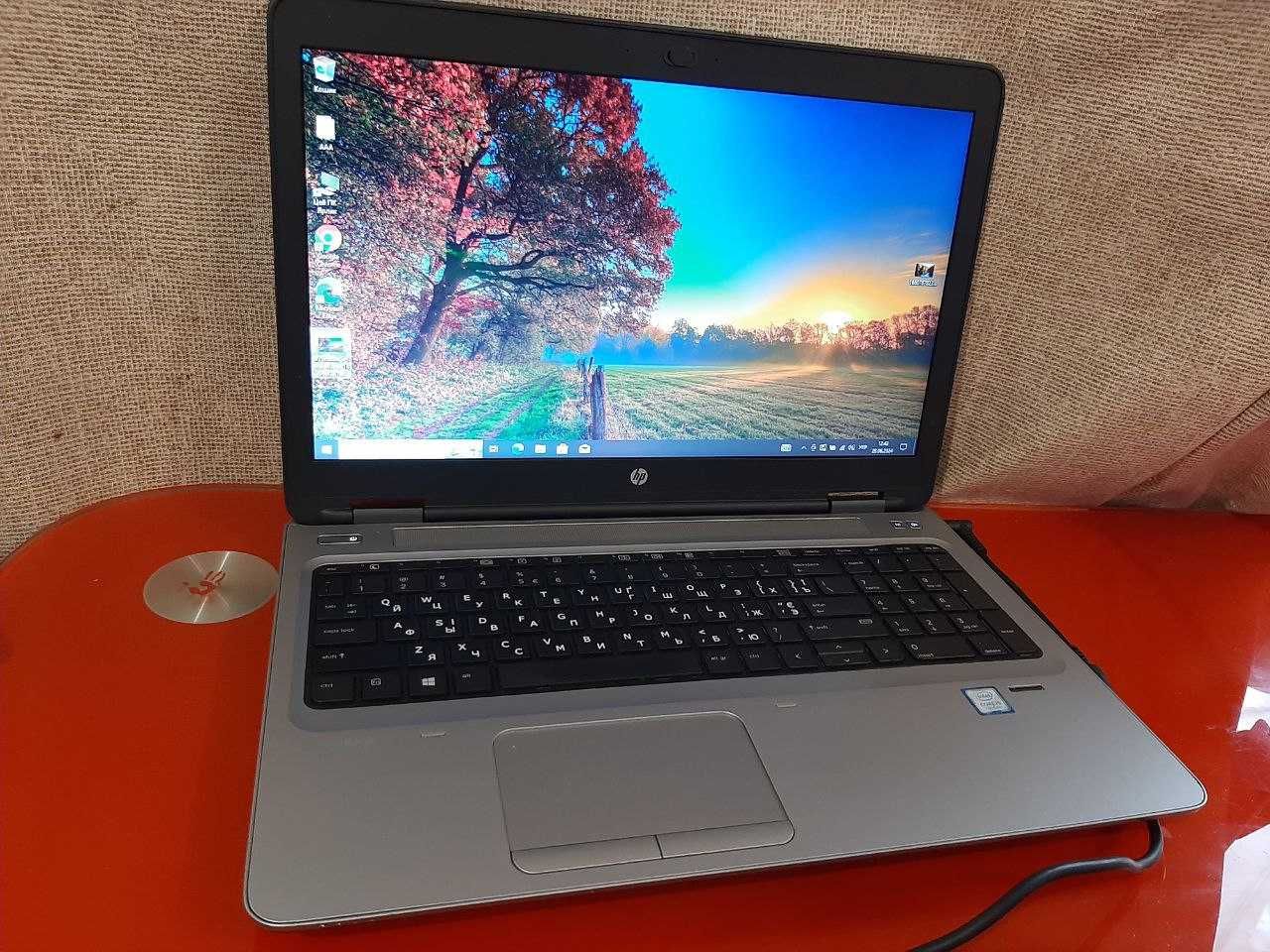 Ноутбук HP/Intel Core i5-7300U/16 GB DDR4/ SSD 256Gb+HDD 500Gb