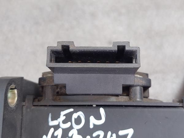 Pedal do acelerador SEAT Leon (1M1)