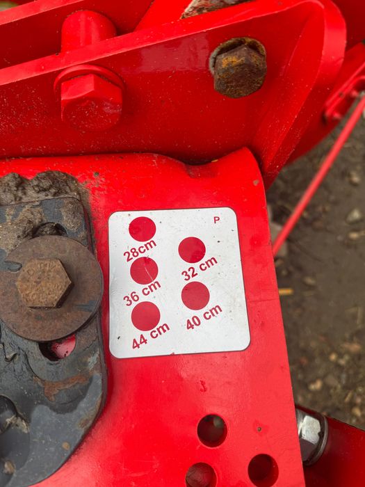 Sprzedam Plug Akpil KM 80 „4 skibowy 3+1”