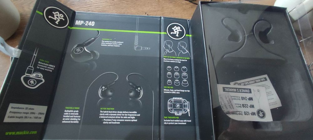 Monitory słuchawki douszne mackie mp-240
