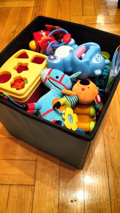 Pudło zabawek 0-3 lata