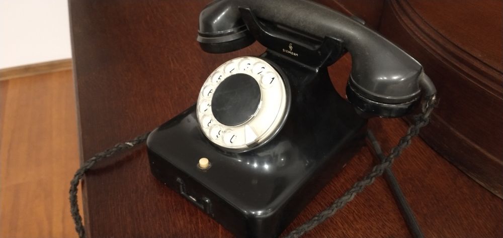 Telefon Siemens 1942 rok