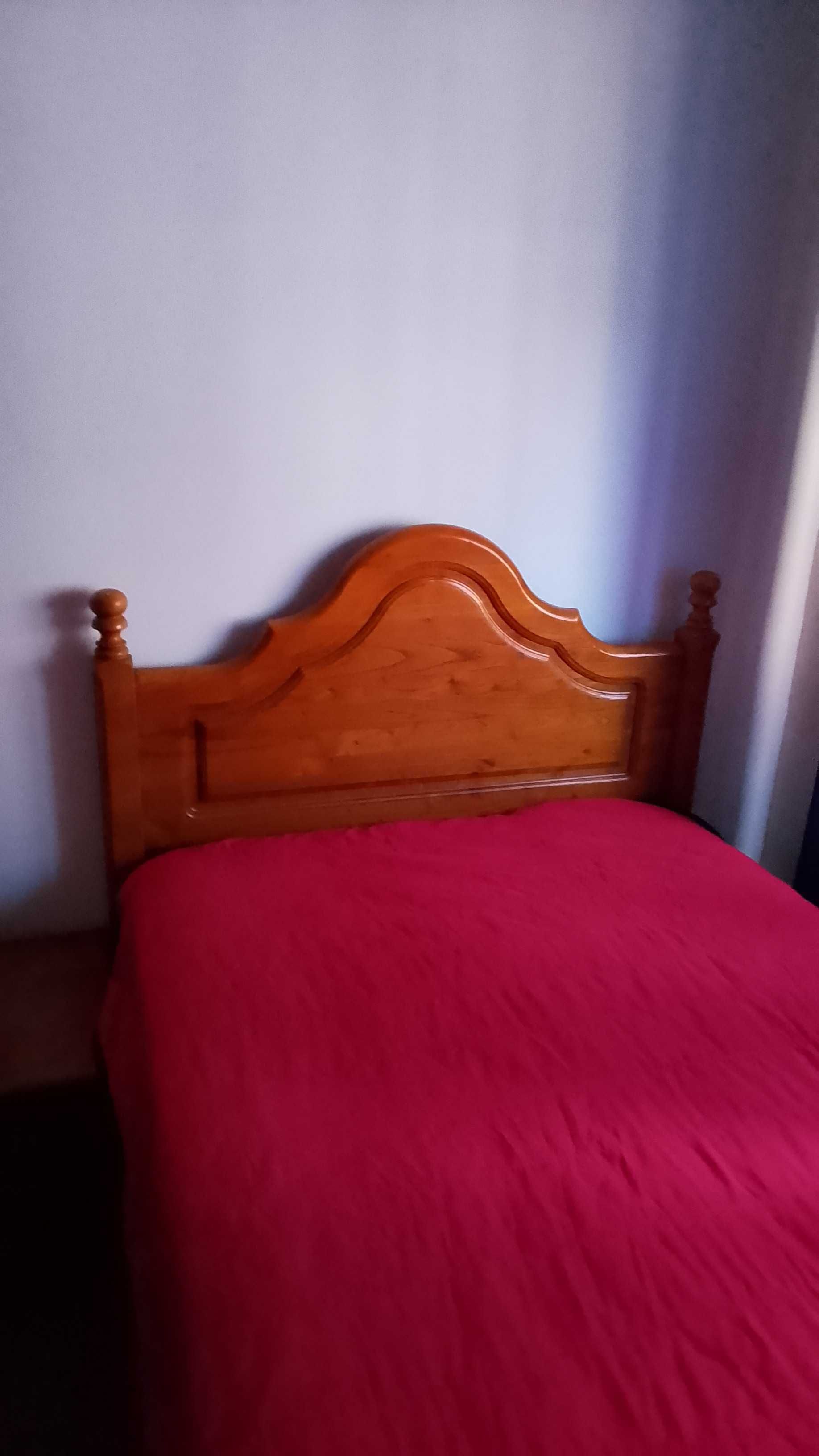 Cama de solteiro