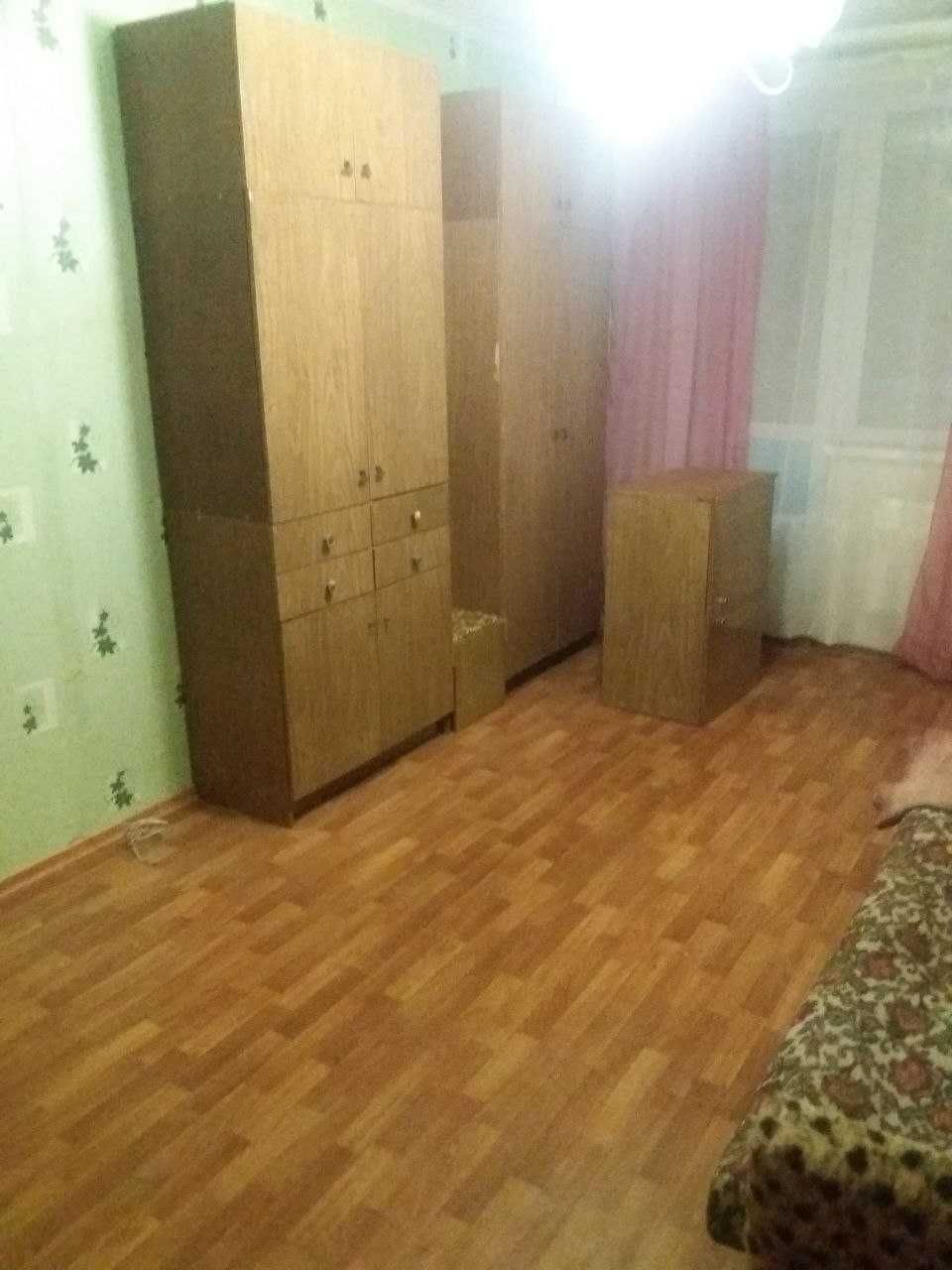 Срочно продам 1  комнатную квартиру в центре Чугуева!
