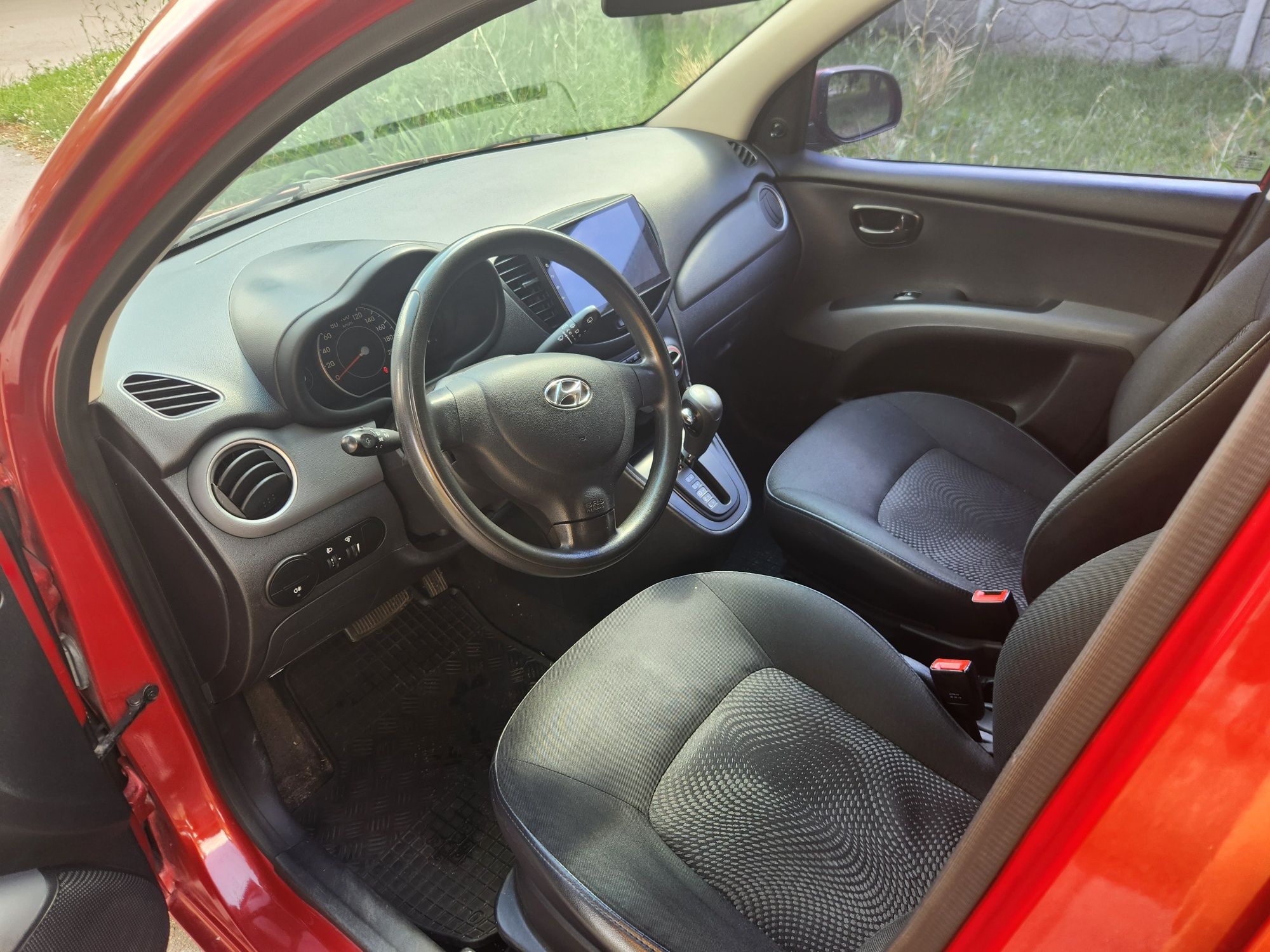 Хюндай І10 автомат 2013 Hyundai i10