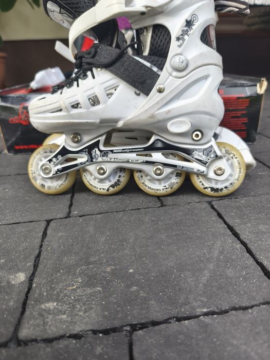 Rolki 31-34; 4 w 1. Kółka LED.