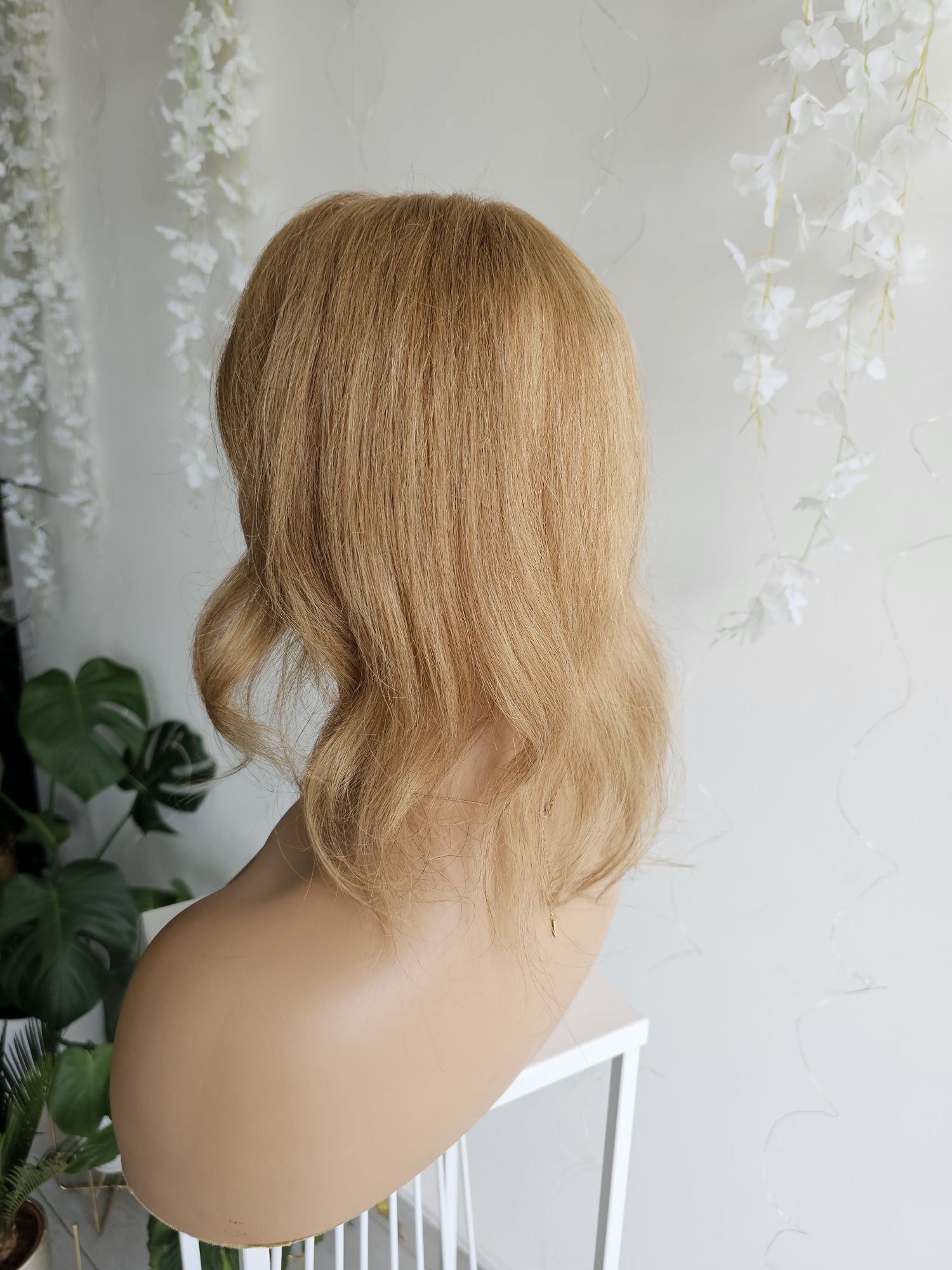 Lekki tupet topper z włosów naturalnych Ola V miodowy blond 40 cm