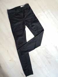 Czarne jeansy rurki Esmara rozm 38