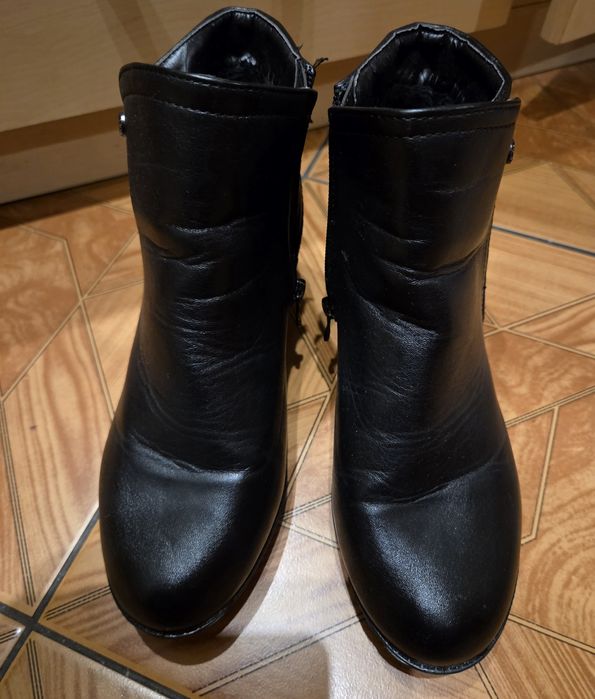 Buty krutkie kozaczki rozmiar 37