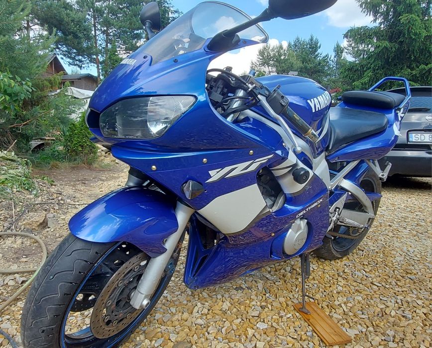 Yamaha r6 2001r czytaj opis