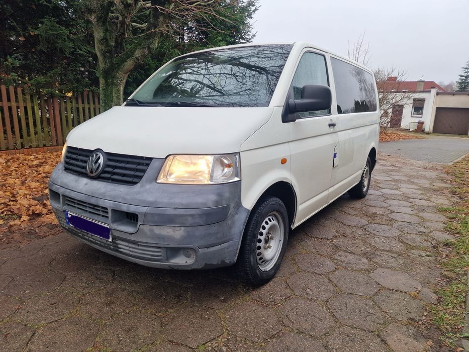 Volkswagen T5 1.9 TDI Hak 9 osobowy