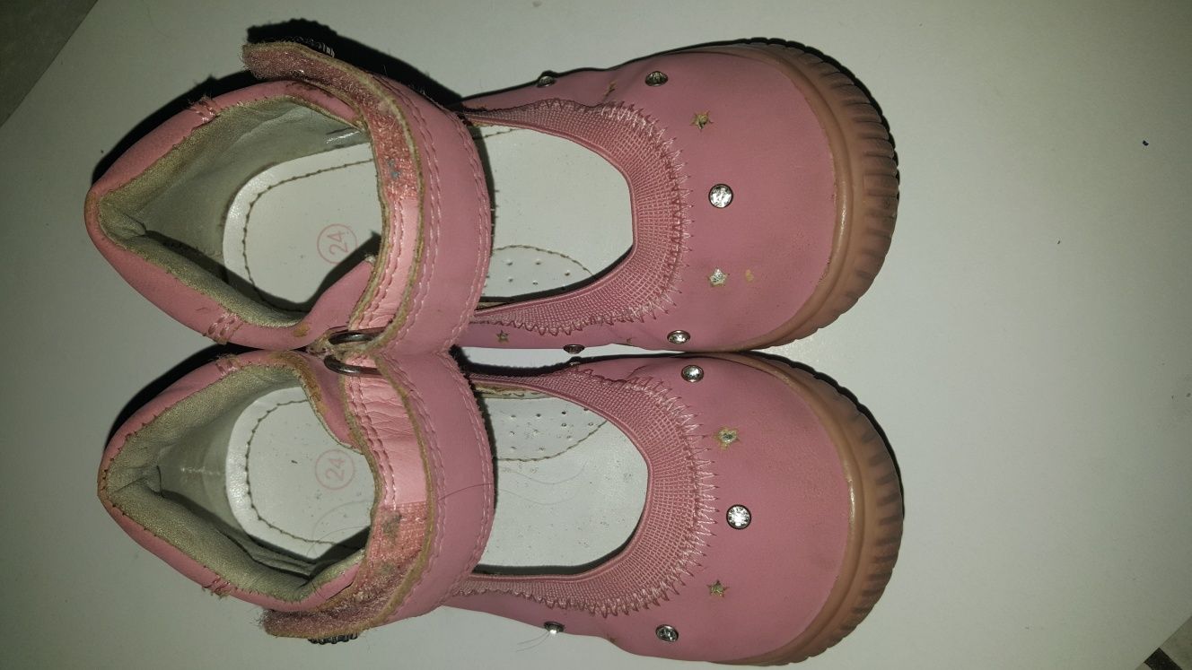 Buty buciki botki  r.24