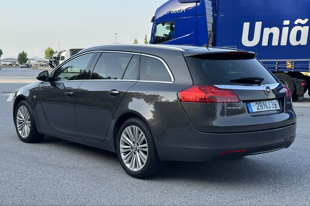 Opel Insignia 2.0 CDTi Auto Nacional