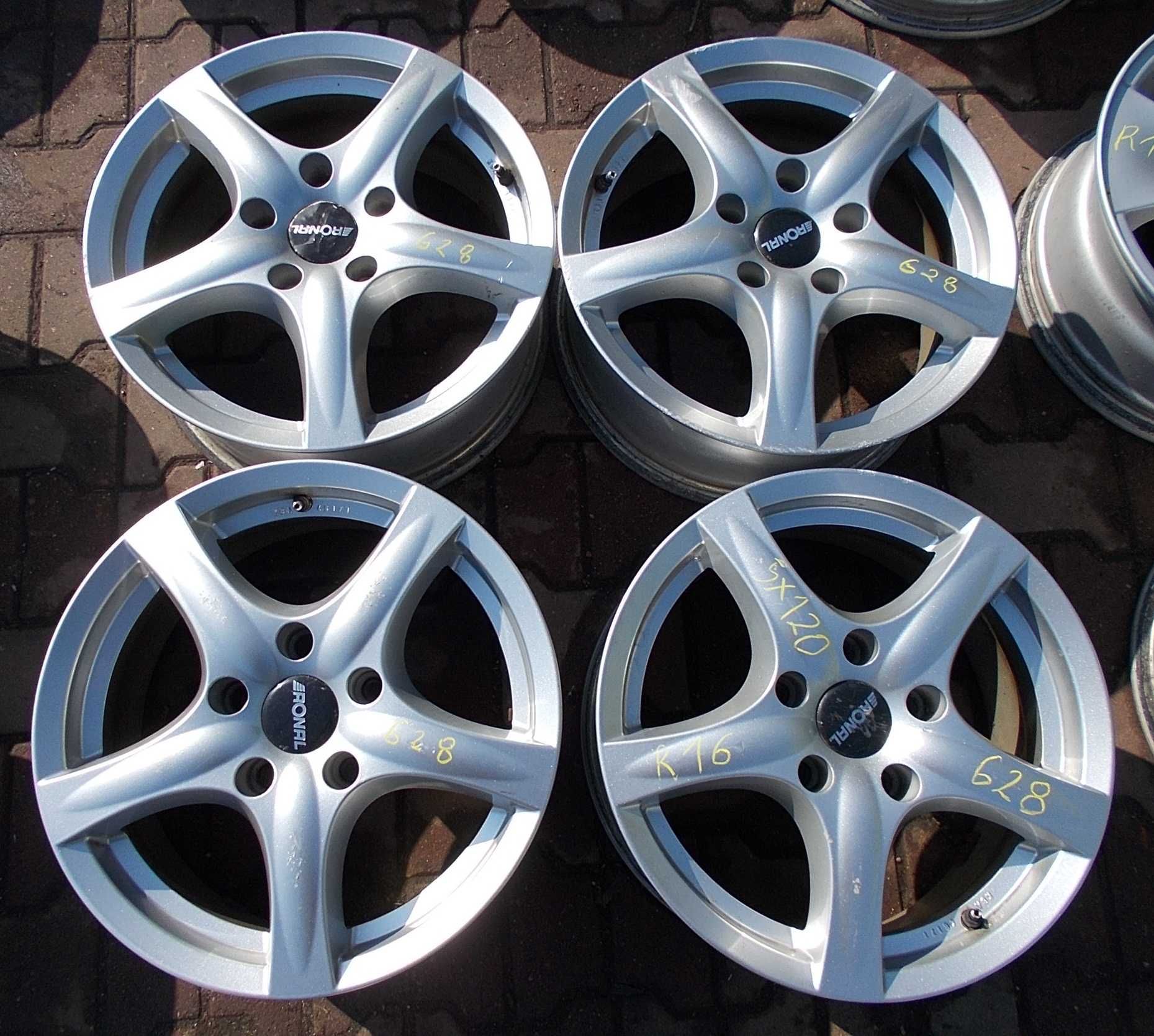 Felgi aluminiowe BMW  5x120  7JX16 ET35  Nr. 628