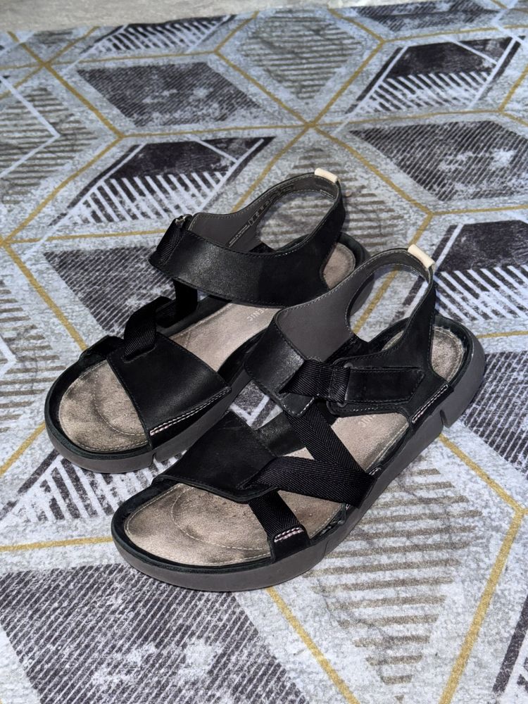Босоніжки Clarks Trigenic 41 розмір