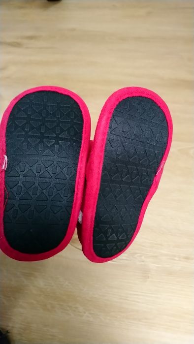 Buty ciepłe Kapcie r 22