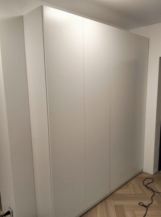 Montaż mebli /Wieszanie szafek, półek. Zapraszam