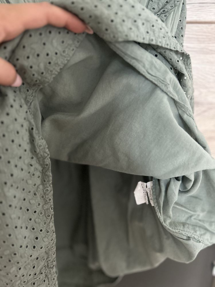 Letnia ażurowa sukienka khaki