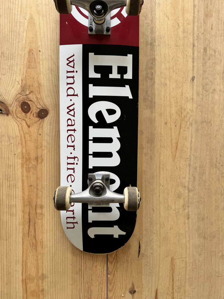 Skate - Element