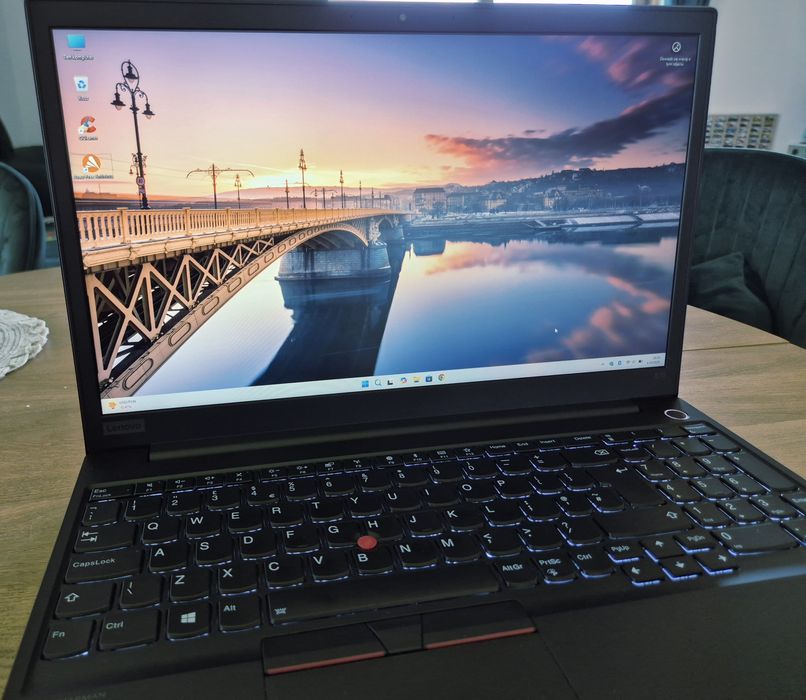 Lenovo ThinkPad E15, Intel I5, 8GB RAM, 256GB SSD NVME, WIN 11
