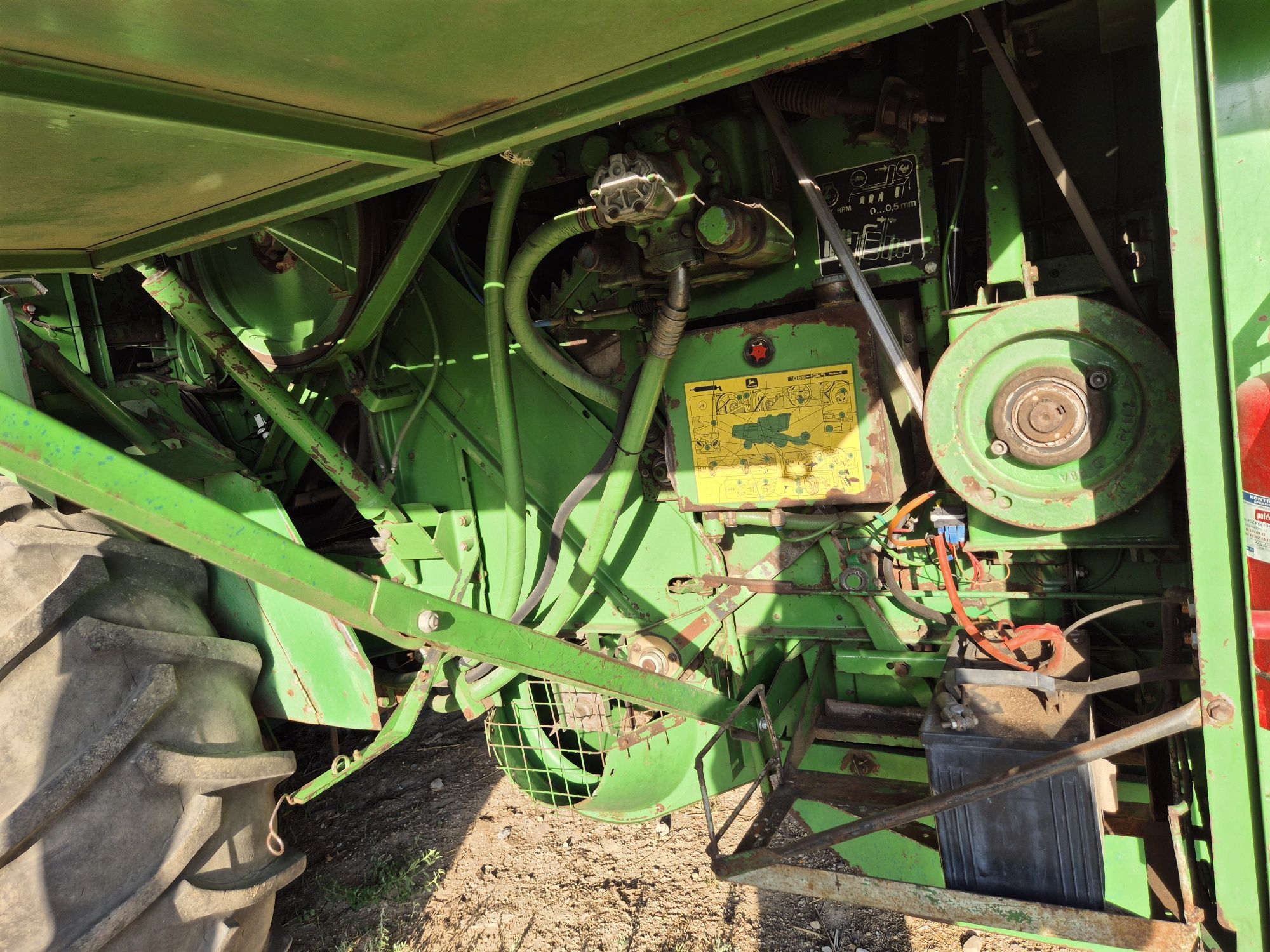Kombajn zbożowy John Deere JD 1075 Hydro/4 4,2m