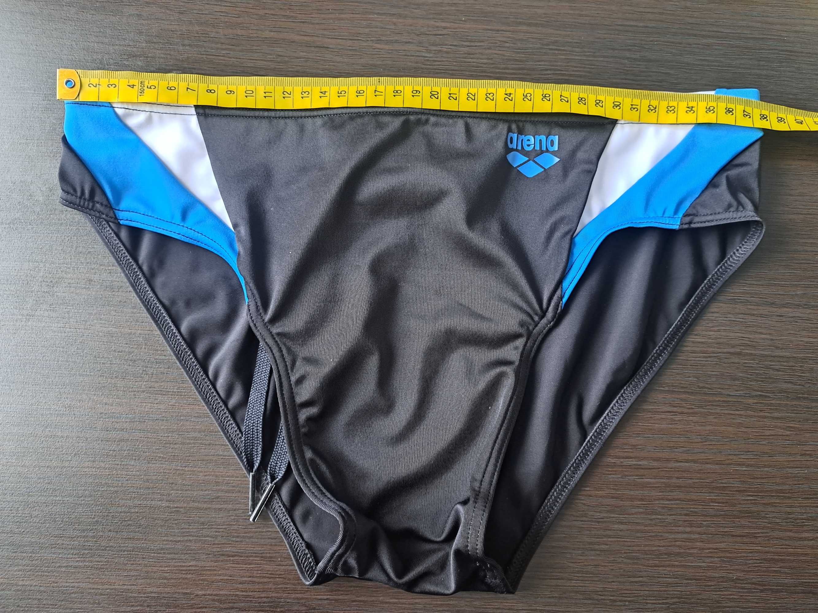 Slipki Kąpielówki męskie Arena Briefs Panel rozm. L D6