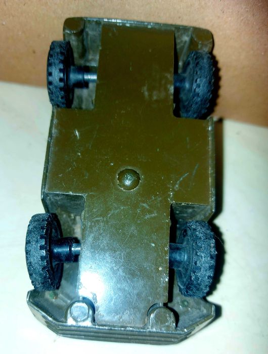 Іграшка  СССР, машинка БТР