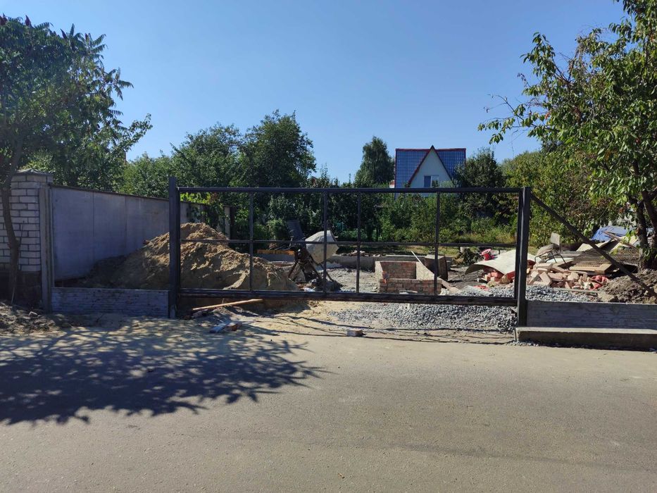 Забор з профнастила, відкатні ворота,автоматика , покрівля